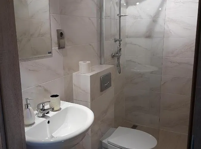 Lucy Διαμέρισμα *